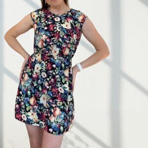 Soprano Colorful Floral Sleeveless Mini Fit And Flare Dress XS‎